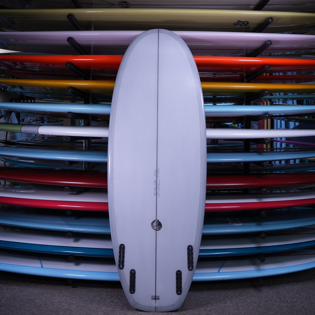 Warm Winds Quadhog PU/Poly 5'6" - bottom