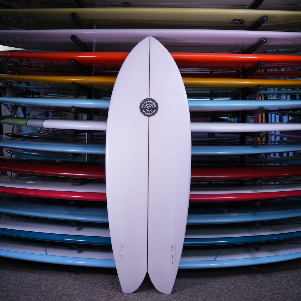 WRV Classic Twin Fish PU/Poly 5'4'' - bottom