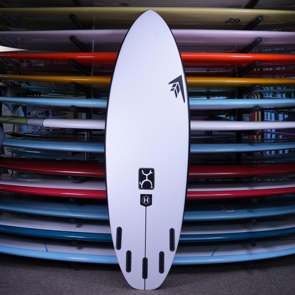 Machado Groove Helium 5'10" - bottom