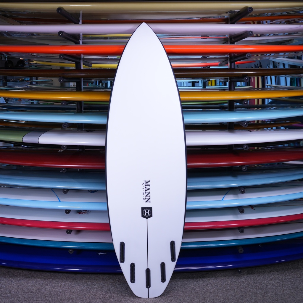 Mannkine Dominator 2.0 Helium 6'0" Bottom of Board