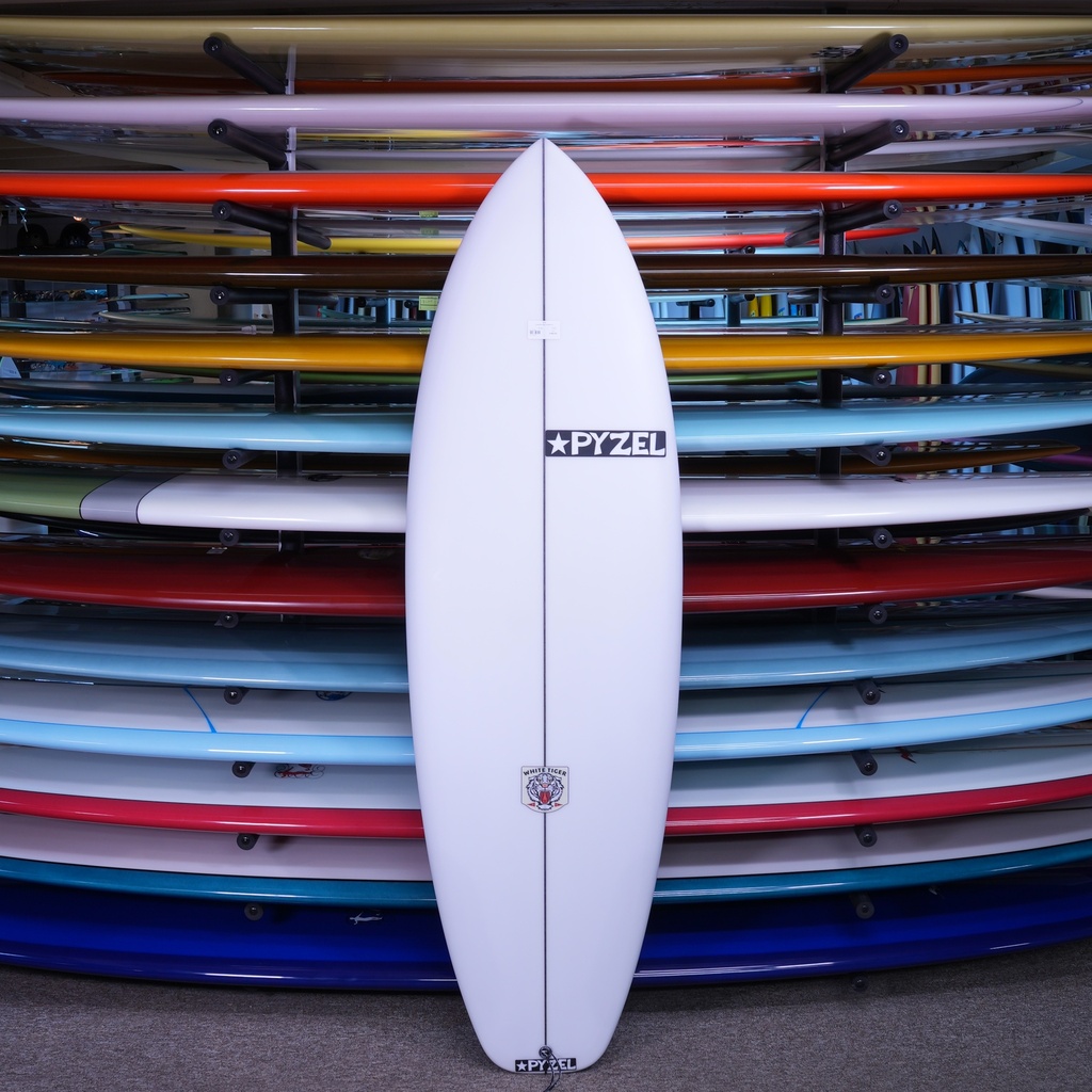 Pyzel White Tiger PU/Poly 5'8"